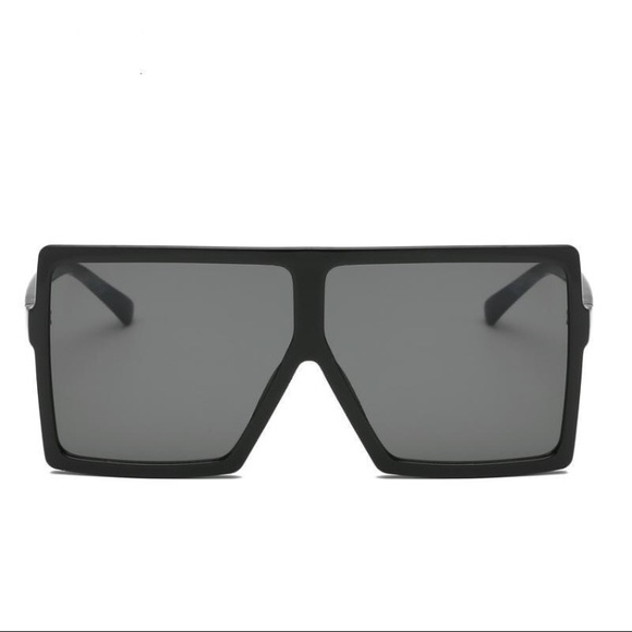 Oversized Sunglasses - Picture 1 of 6